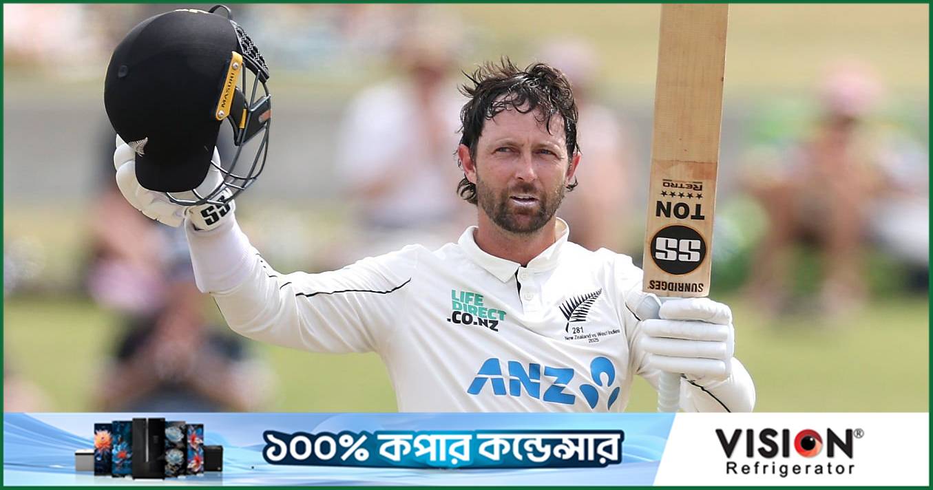 রানের ফুলঝুরিতে রেকর্ড বইয়ে নাম লেখালেন কনওয়ে